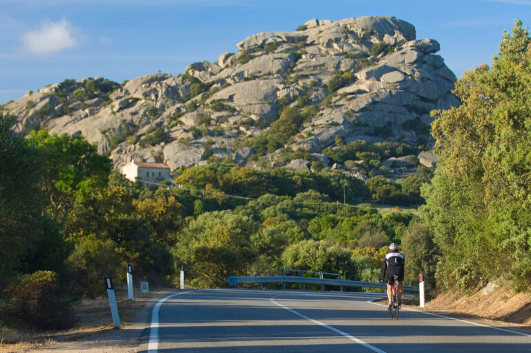 Cycling in Gallura, land of Granite